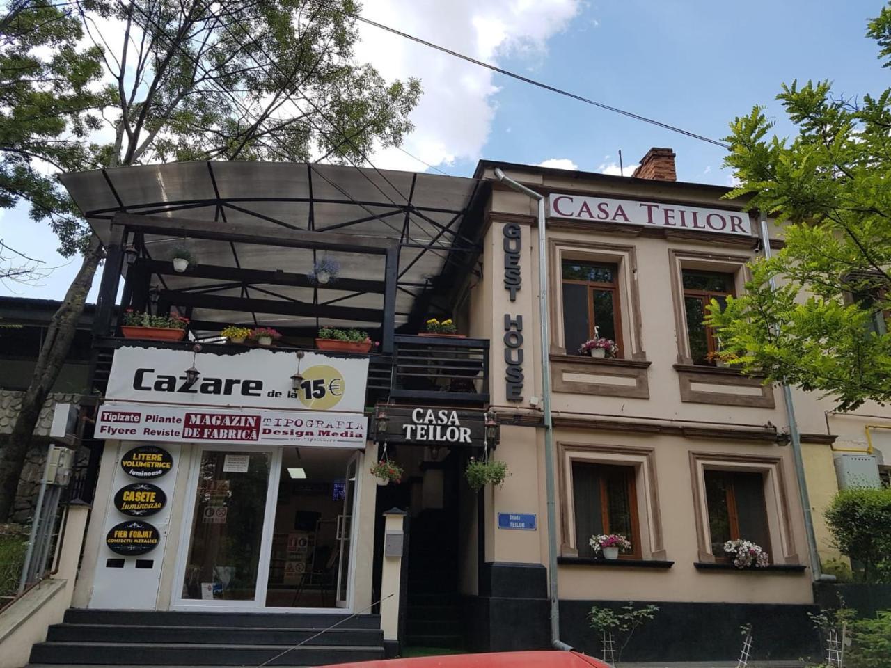 Casa Teilor Hotel Pitesti Exterior photo